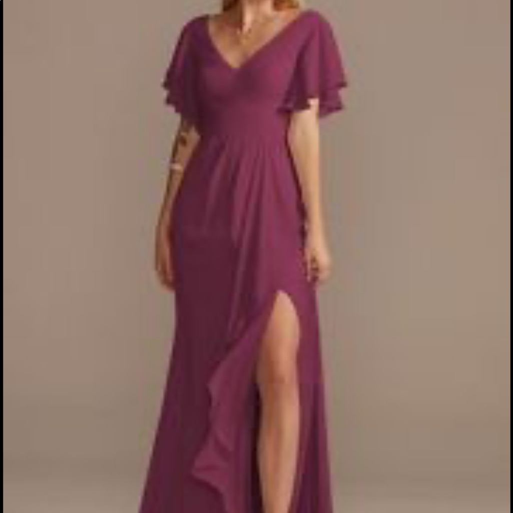 Brand New Never Worn No Alterations To The Dress